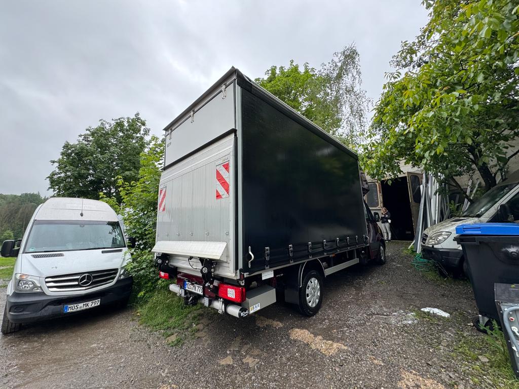 Mercedes-Benz SPRINTER 2023