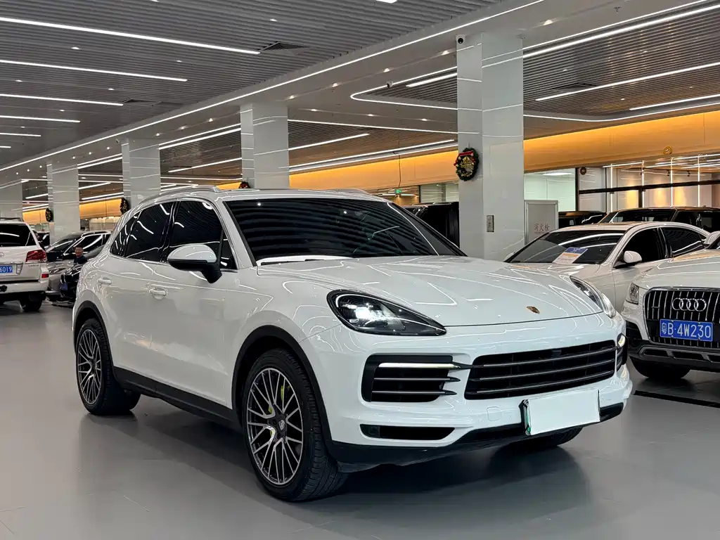 Porsche Cayenne 2020