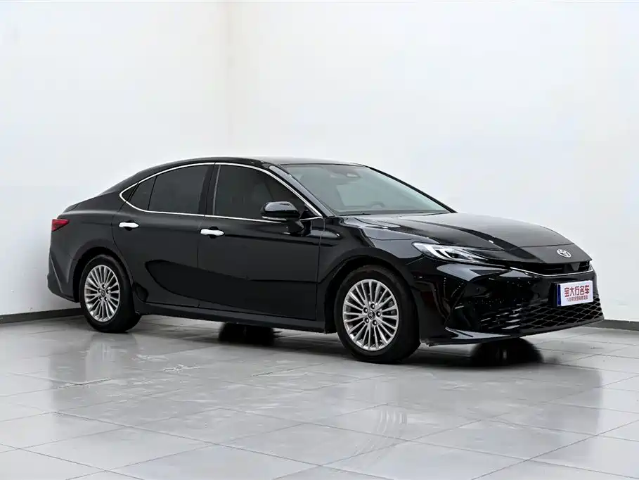 Toyota Camry 2024