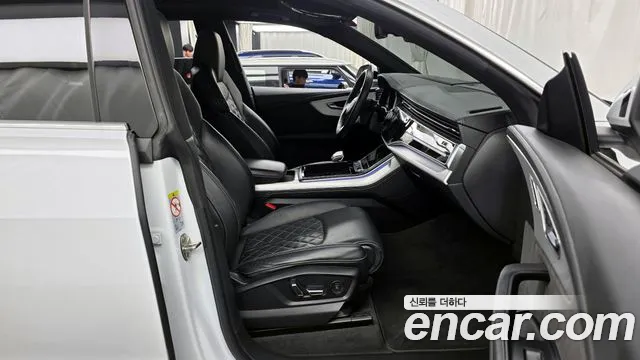 Audi Q8 2022