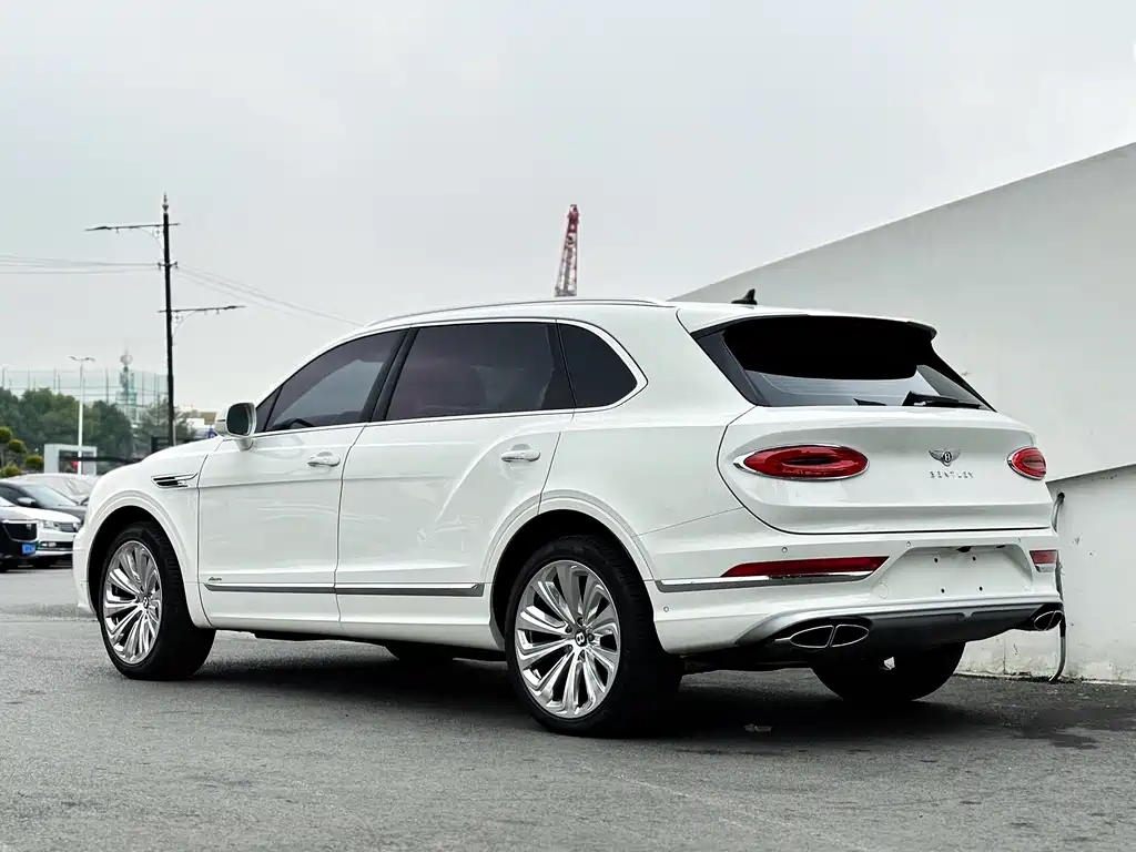 Bentley Bentayga 2023