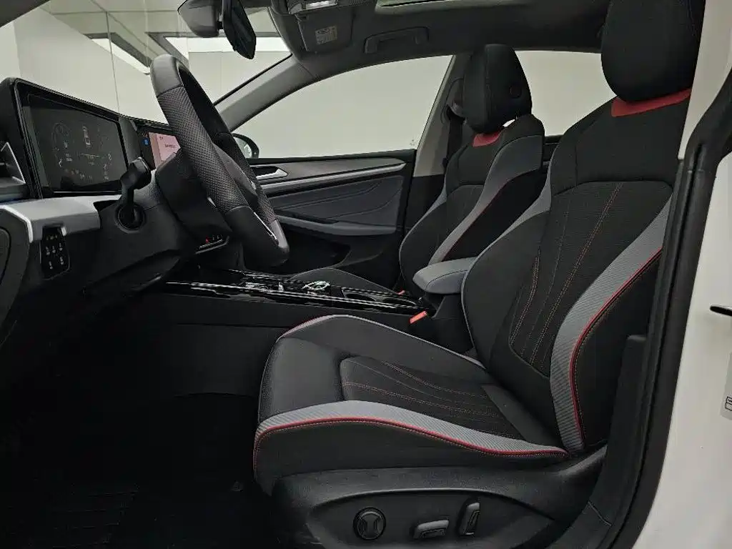 Volkswagen Lamando 2025