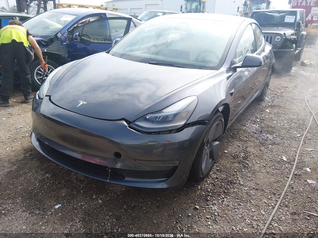 Tesla Model 3 2022