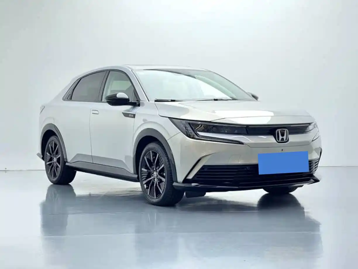 Honda e:NP2 2024