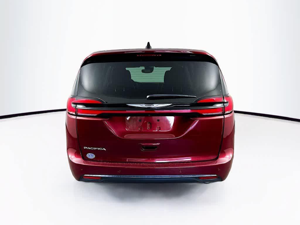 Chrysler Pacifica 2023
