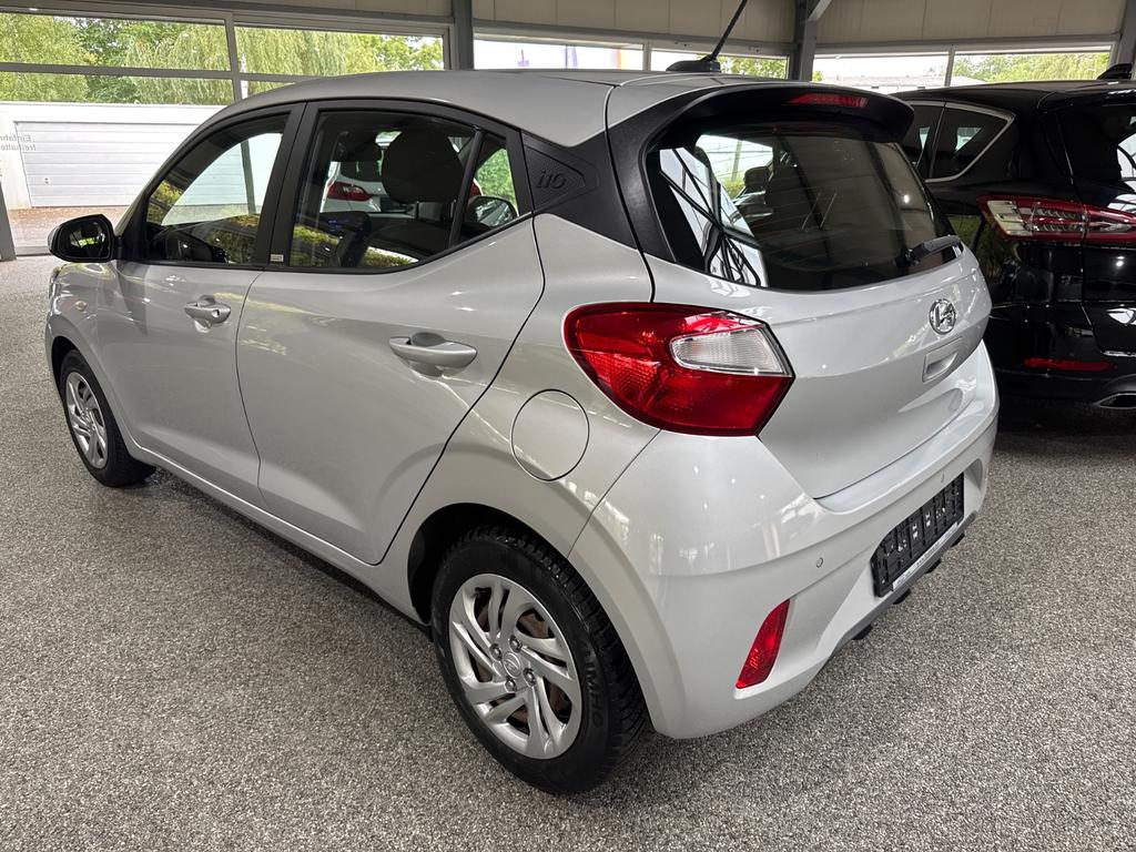 Hyundai i10 2021