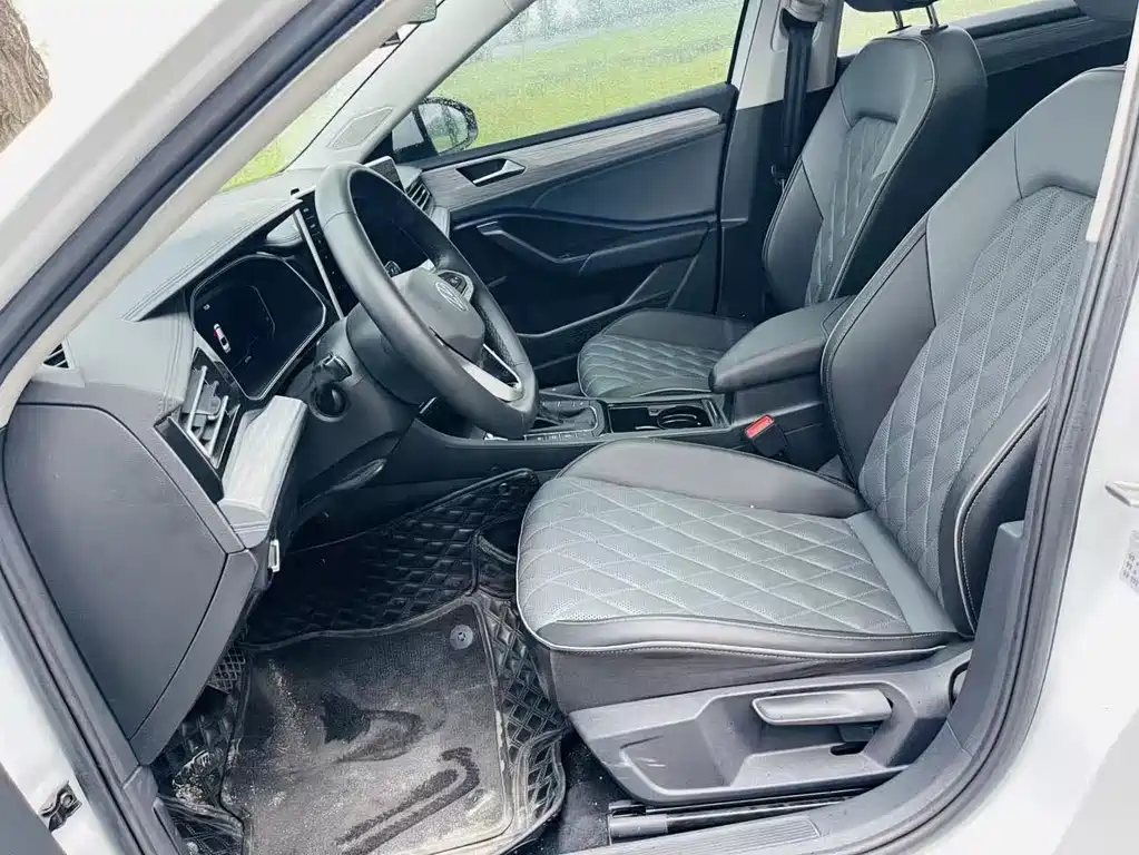 Volkswagen Jetta 2023
