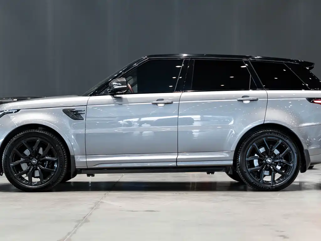 Land Rover Range Rover Sport 2021