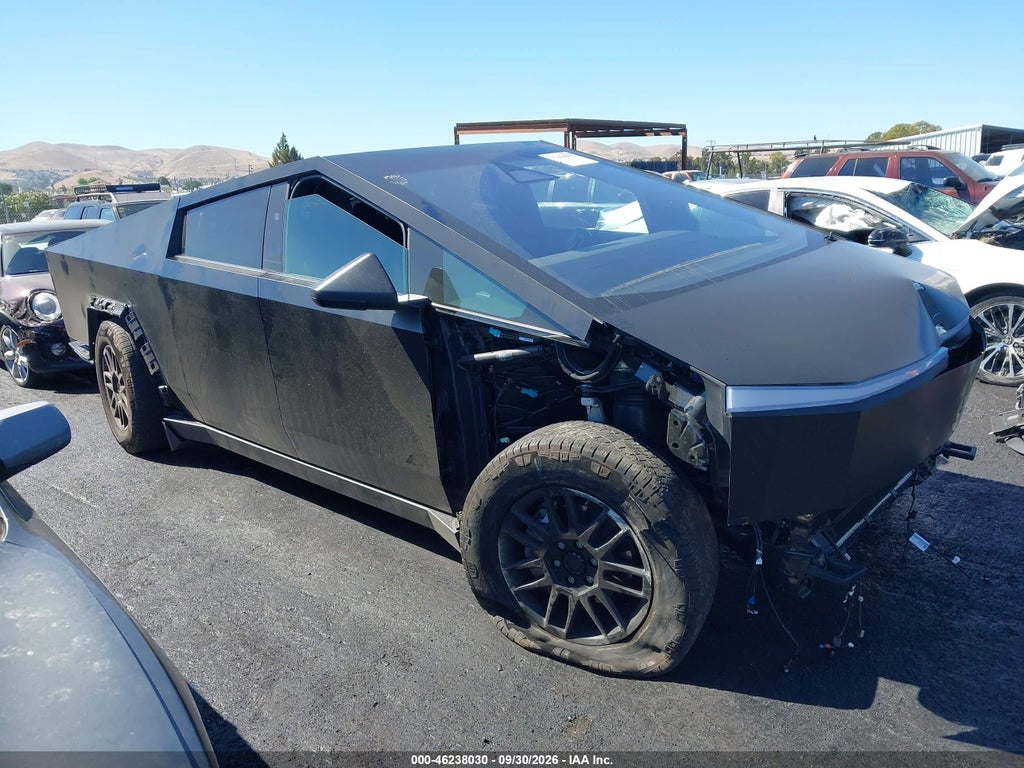 Tesla Cybertruck 2025