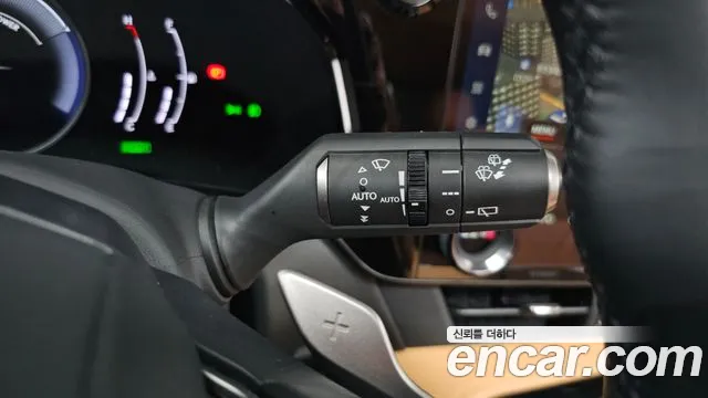 Lexus NX 2024