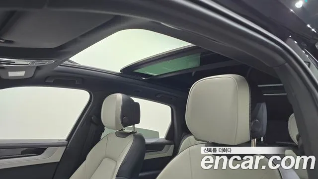 Porsche Cayenne 2024