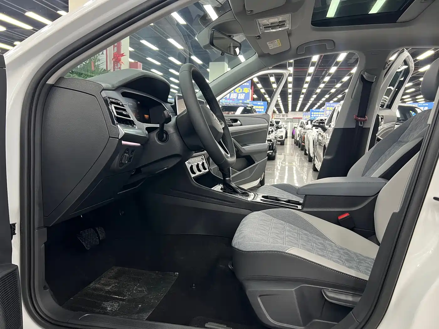 Volkswagen Lavida 2024