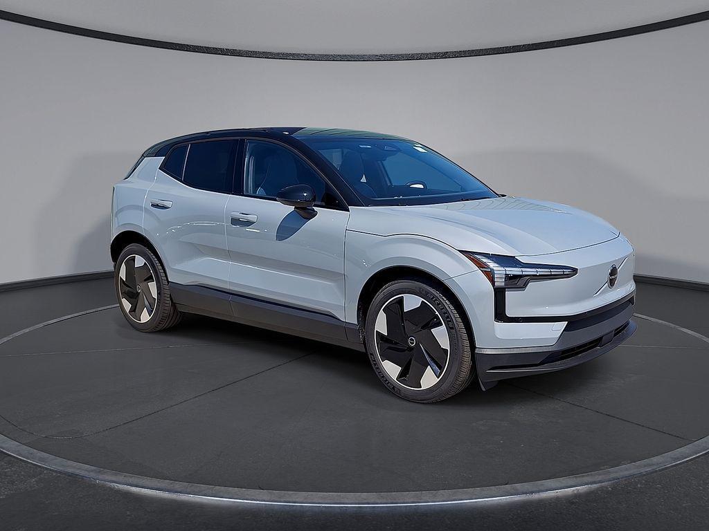 Volvo EX30 2025