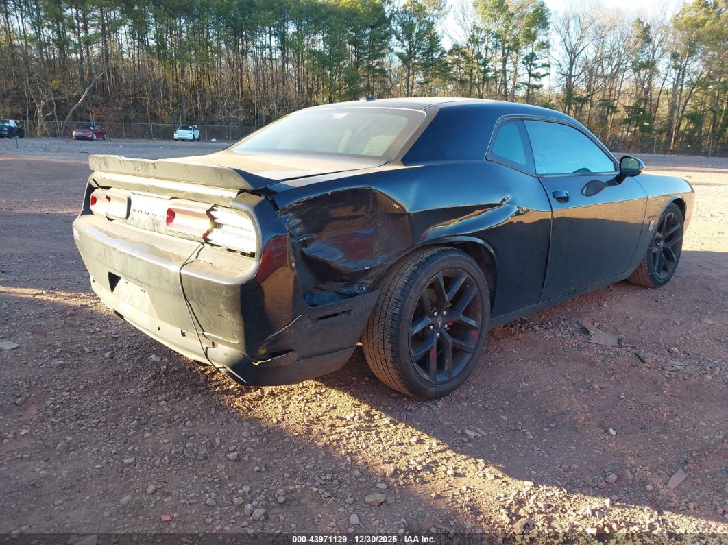 Dodge Challenger 2021