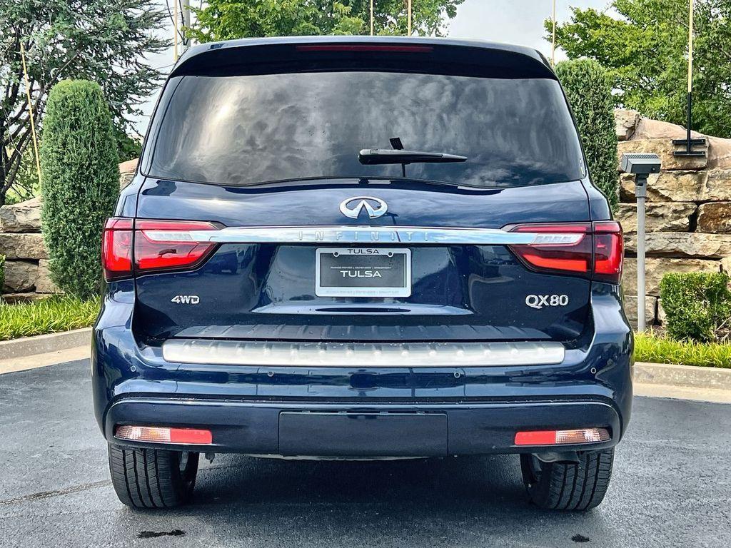 Infiniti QX80 2023
