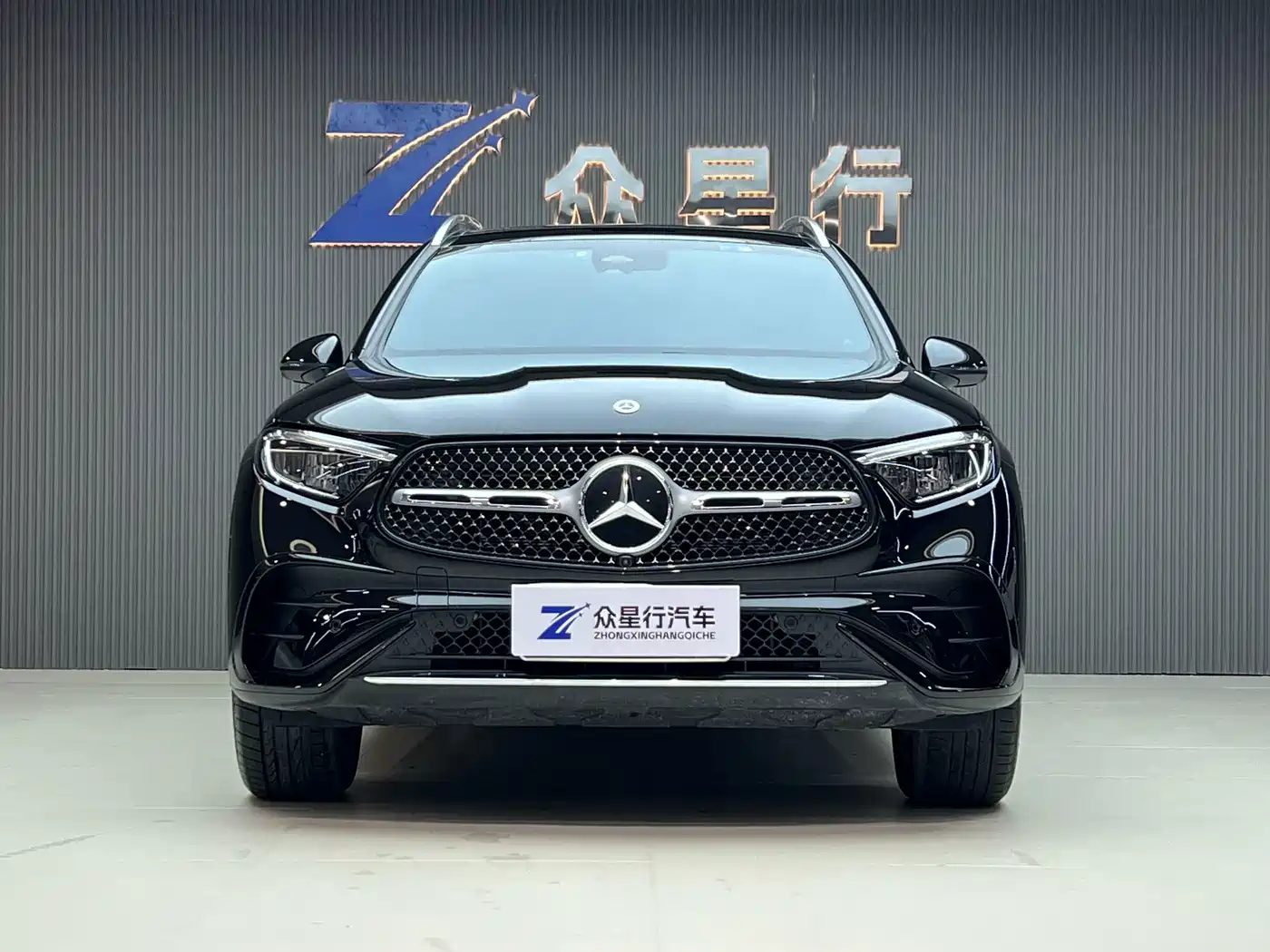 Mercedes-Benz GLC 2025