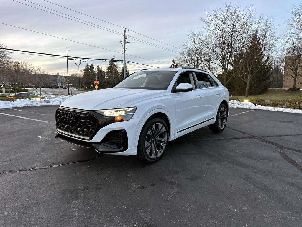 Audi Q8 2025