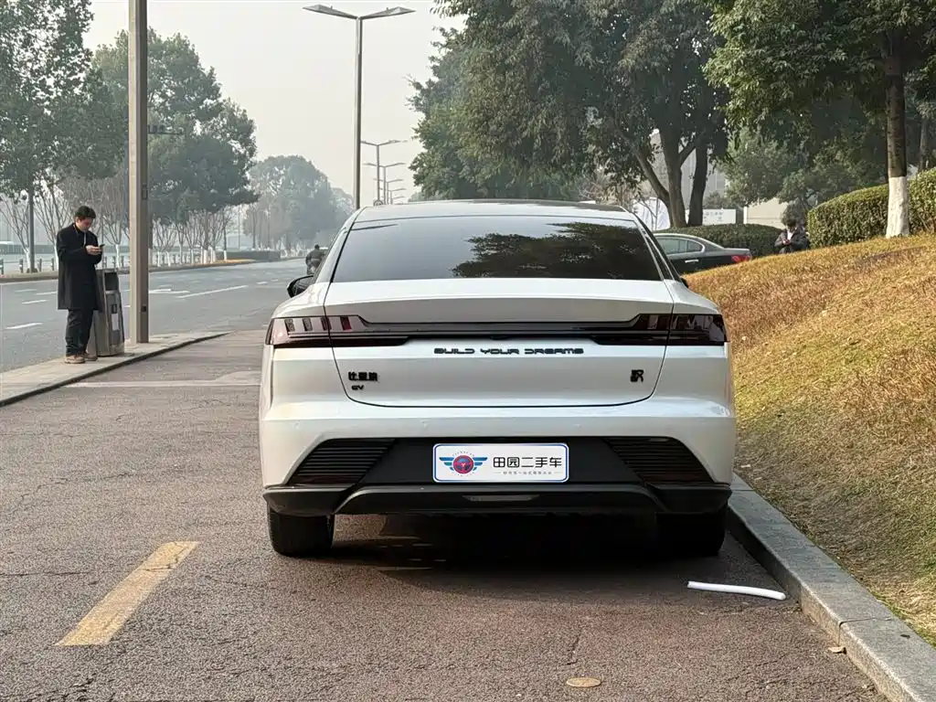 BYD Han 2022