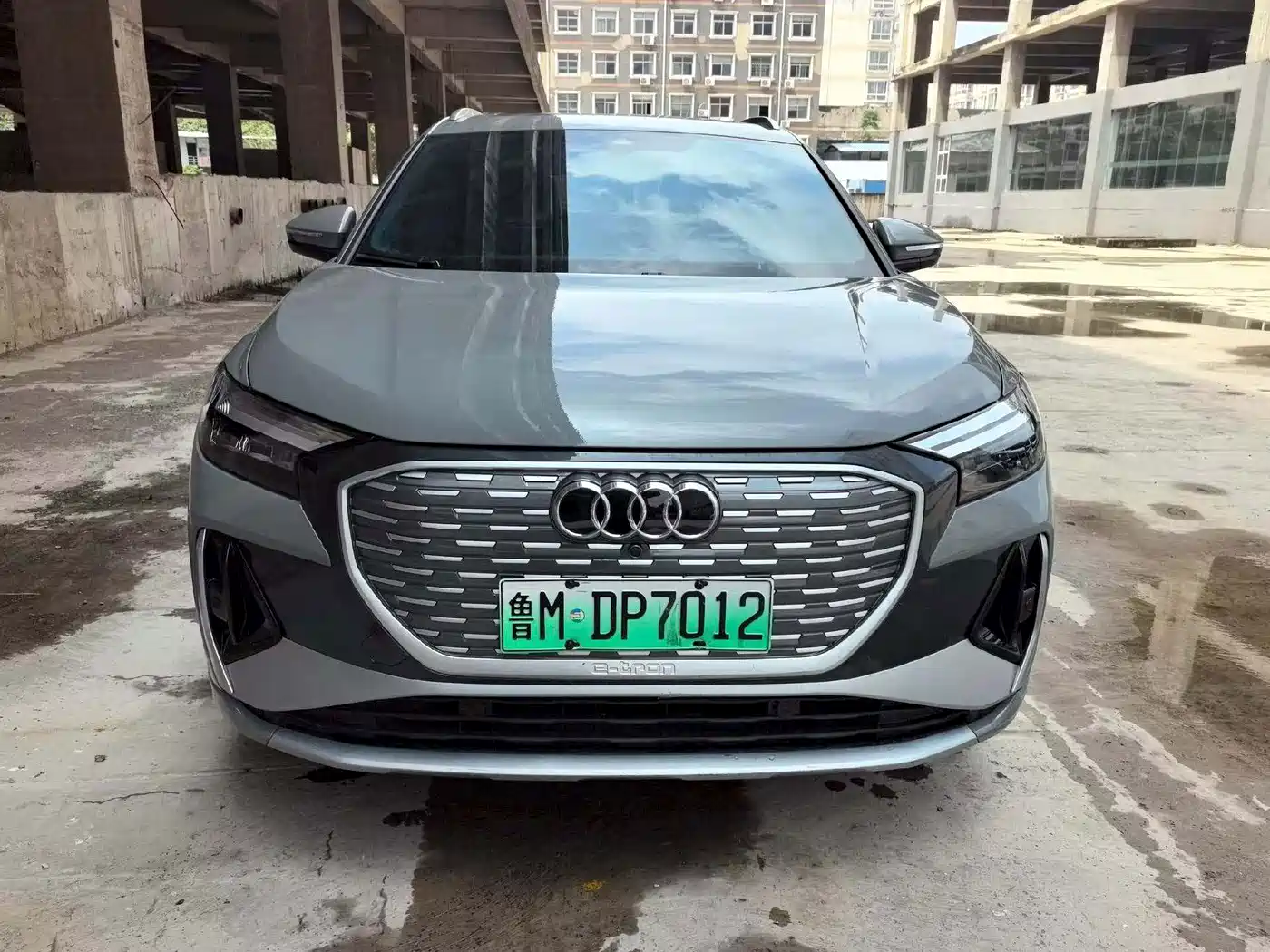 Audi Q4 e-tron 2024