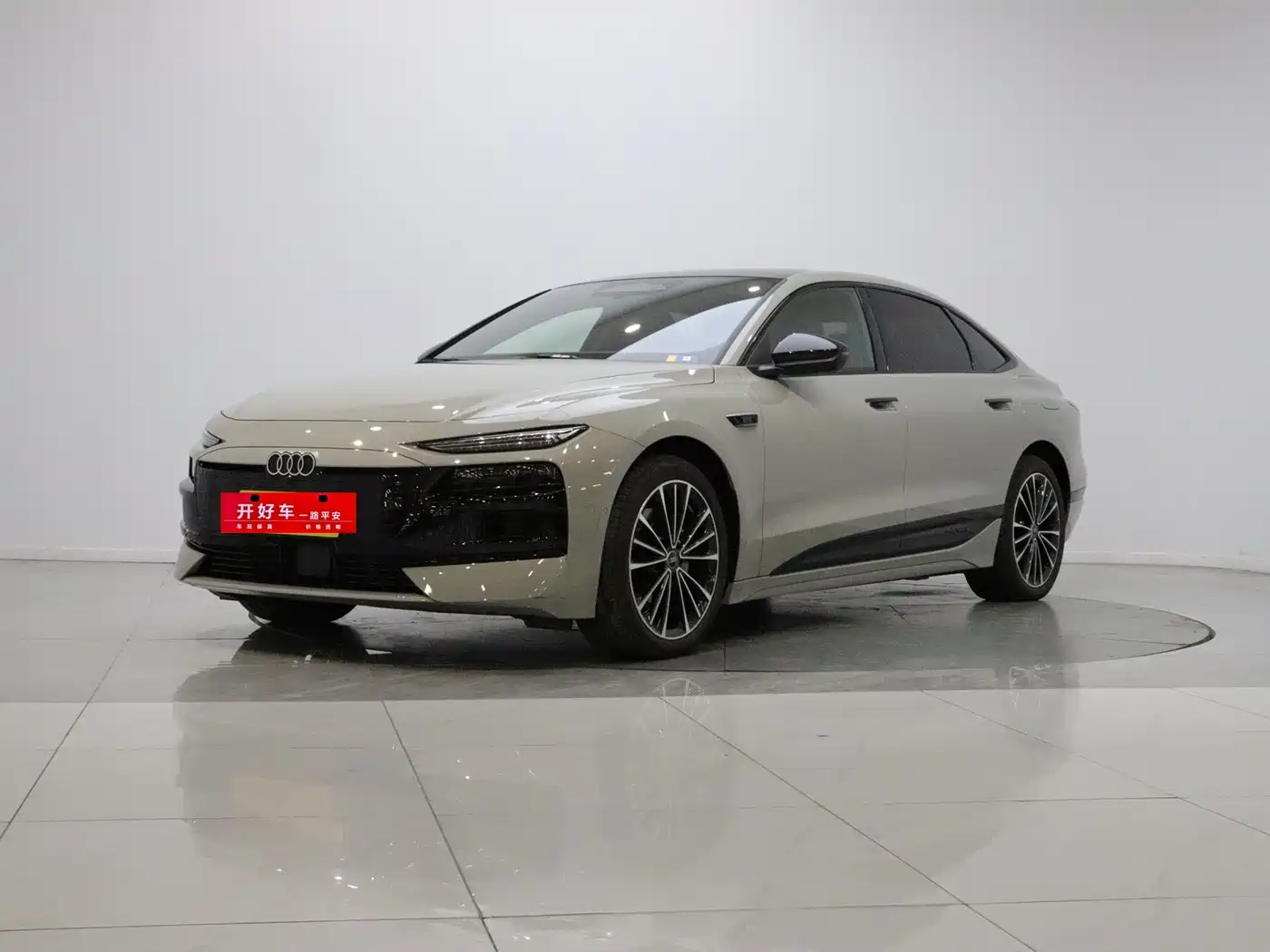 Audi e-tron 2026