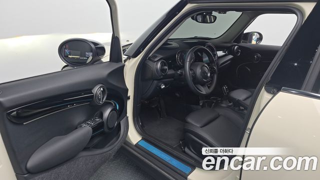 Mini COOPER 2021