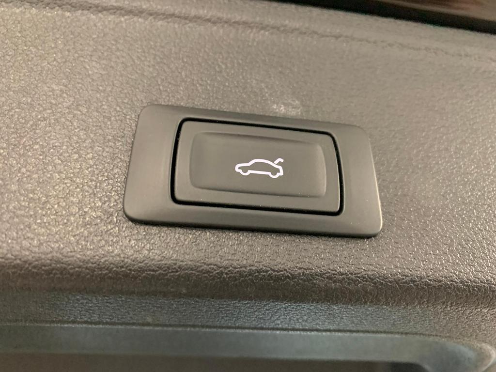 Audi A4 2023