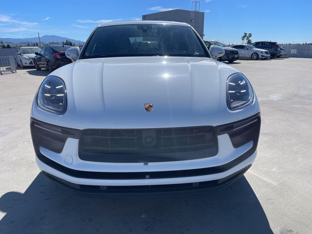 Porsche Macan 2024