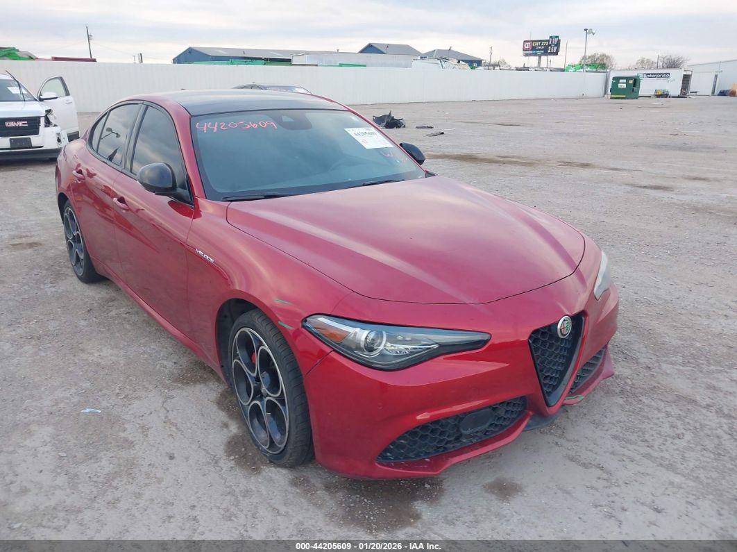 Alfa Romeo Giulia 2022