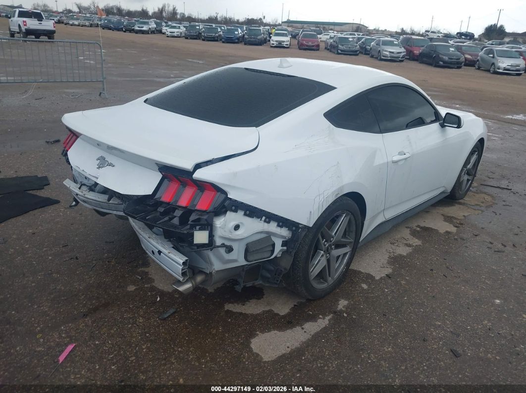 Ford Mustang 2024