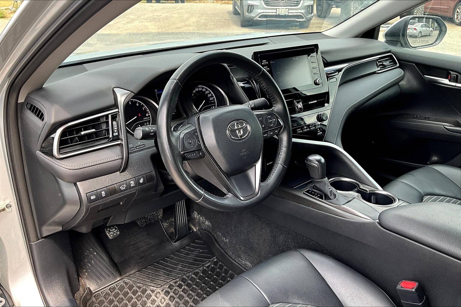 Toyota Camry 2023