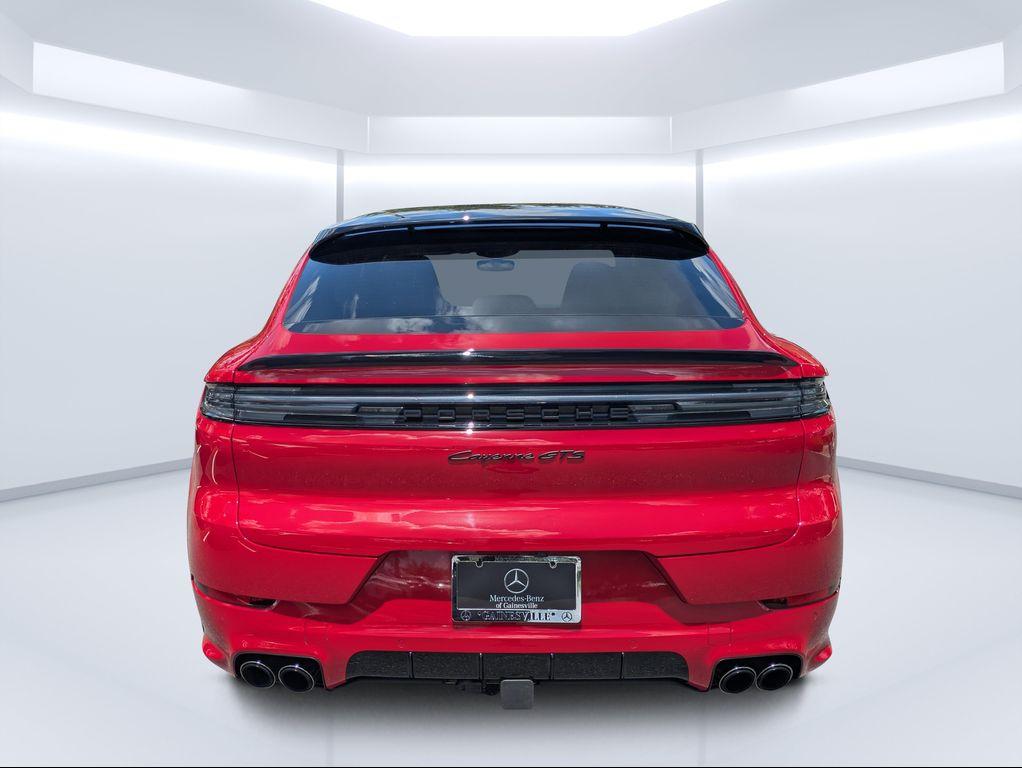 Porsche Cayenne 2025