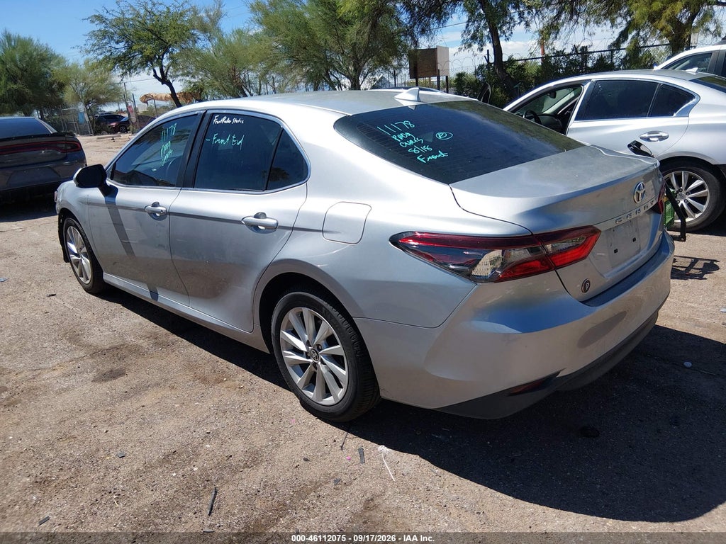 Toyota Camry 2022