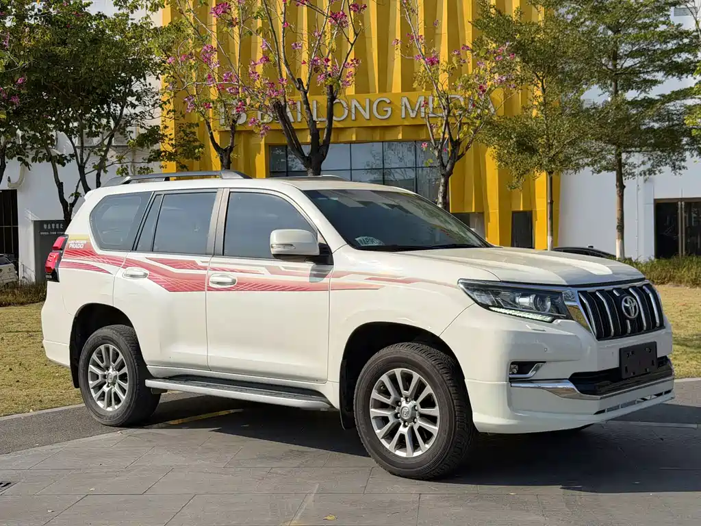 Toyota Land Cruiser Prado 2020