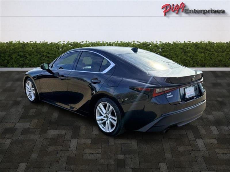 Lexus IS 300 2021