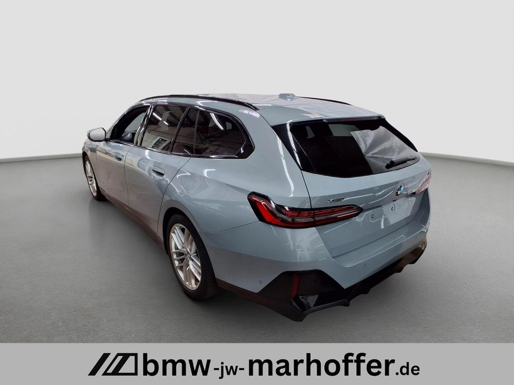 BMW 540 2025