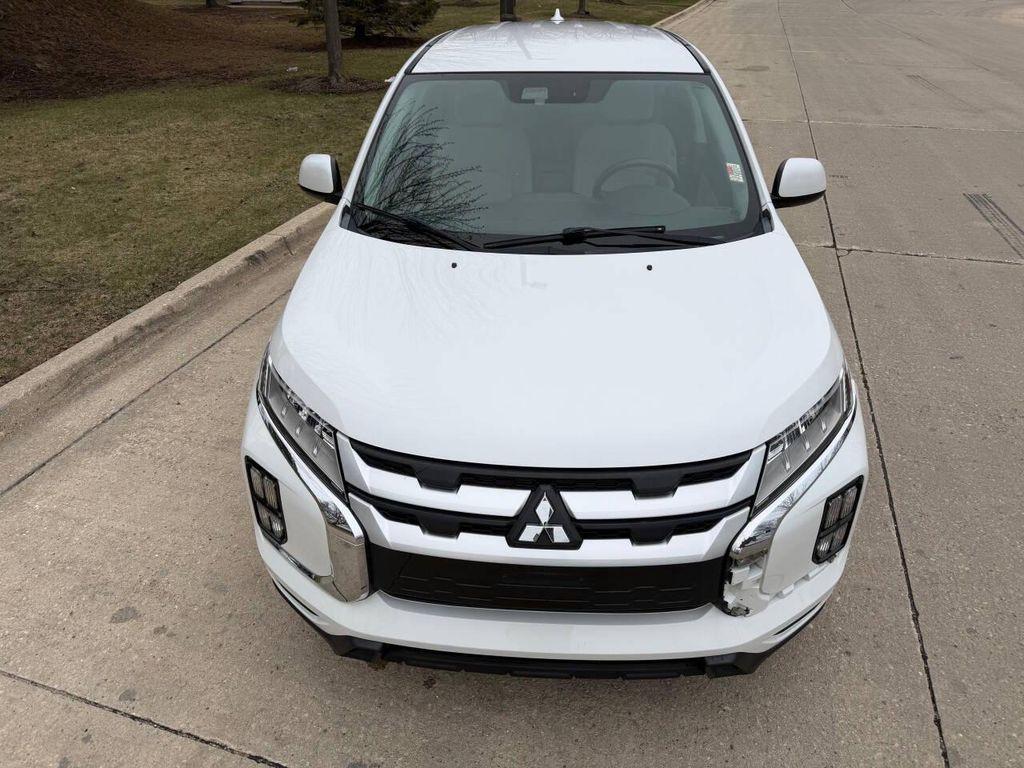 Mitsubishi Outlander Sport 2021