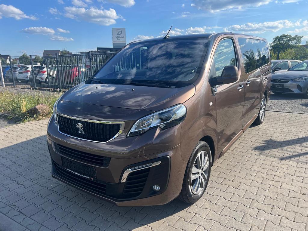 Peugeot Traveller 2021