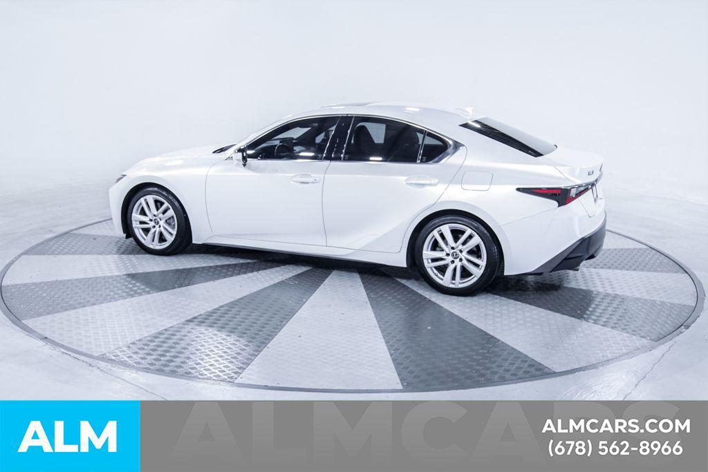 Lexus IS 300 2023
