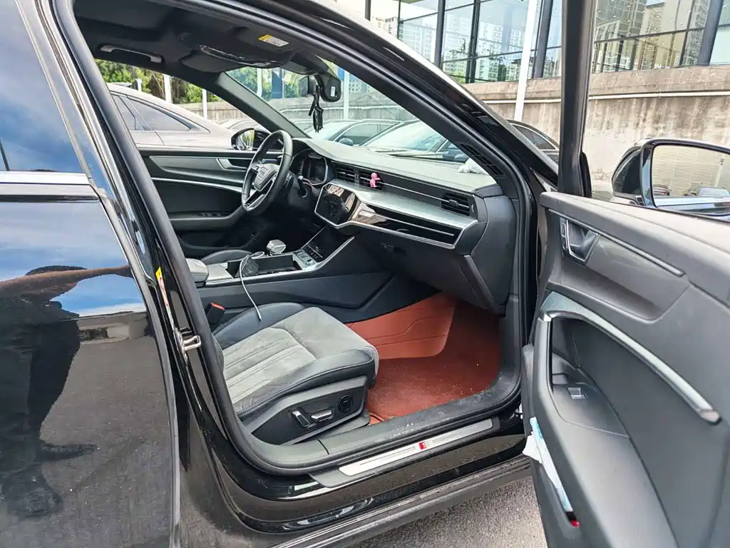 Audi A6 2024