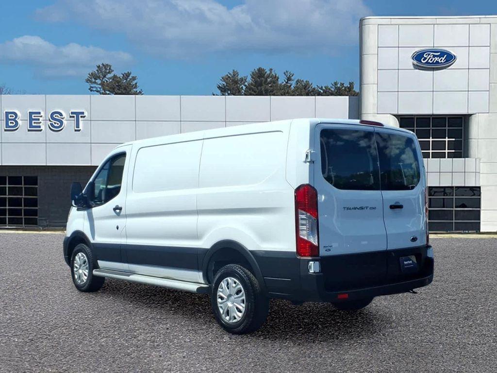 Ford Transit 2025