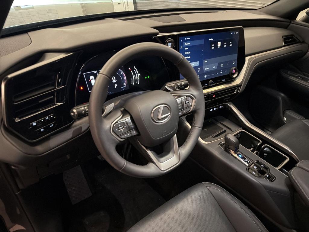 Lexus TX 2024