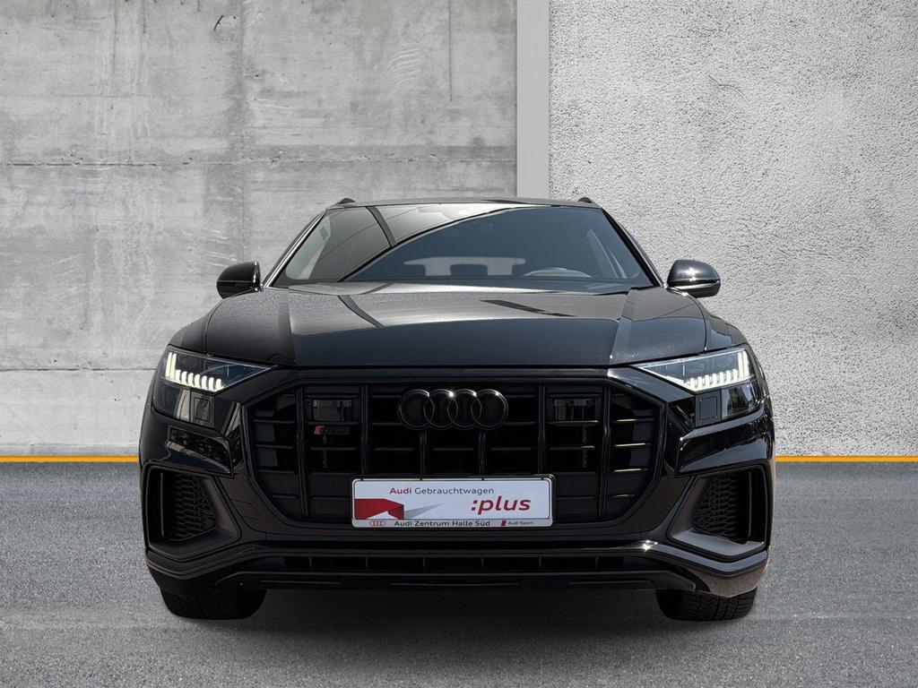 Audi SQ8 2023