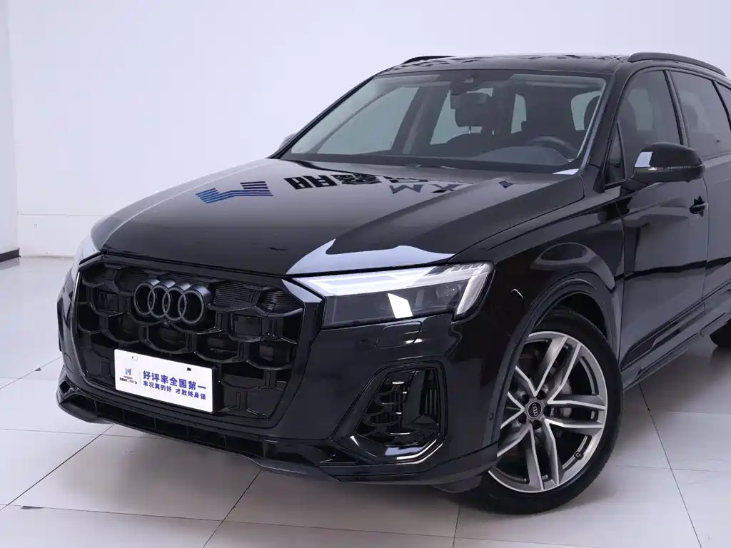 Audi Q7 2025