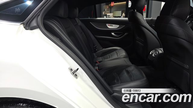 Mercedes-Benz AMG GT 2023