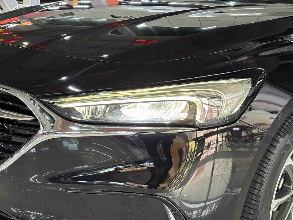 Buick LaCrosse 2022