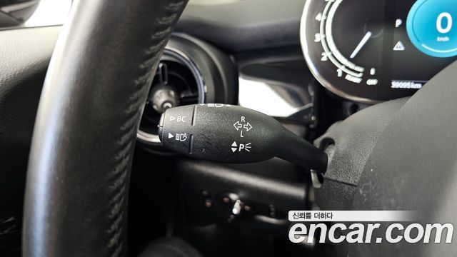 Mini COOPER 2021
