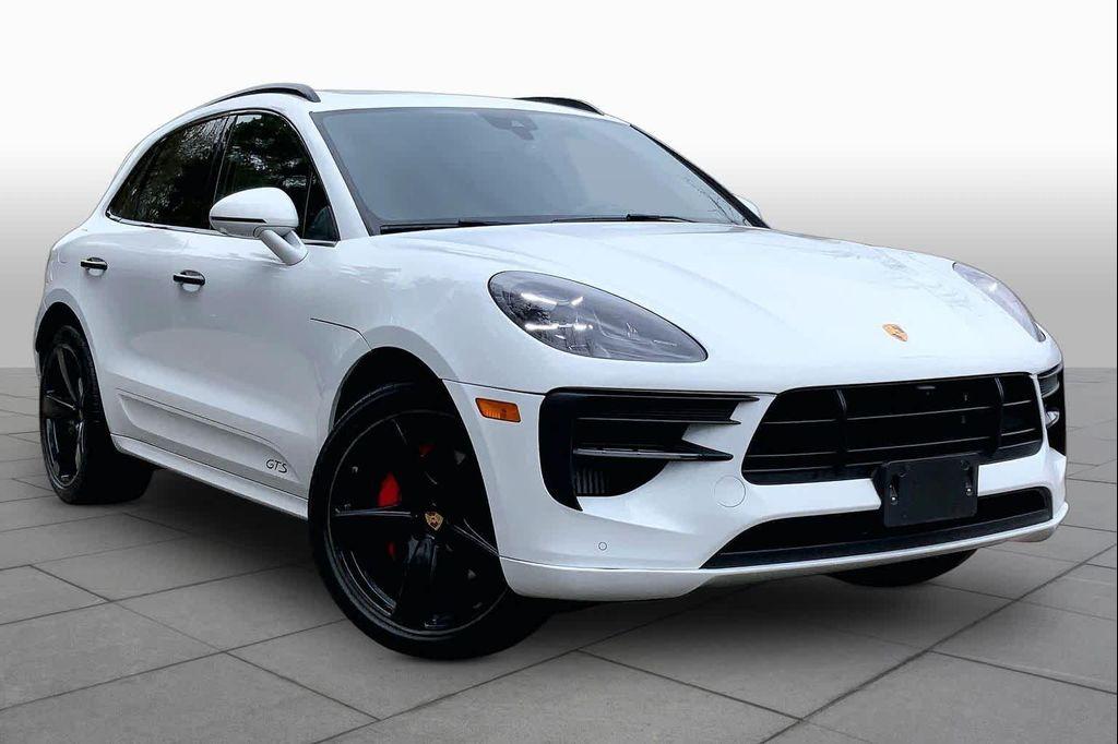 Porsche Macan 2021