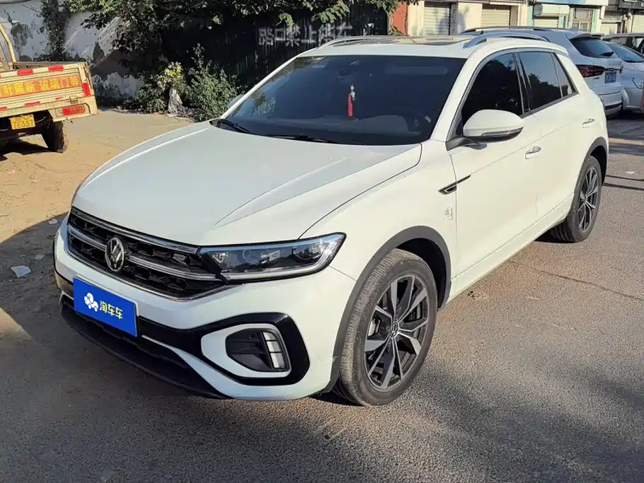 Volkswagen T-Roc 2024
