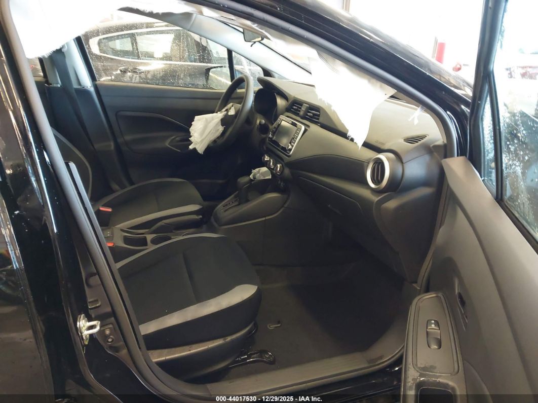 Nissan Versa 2025