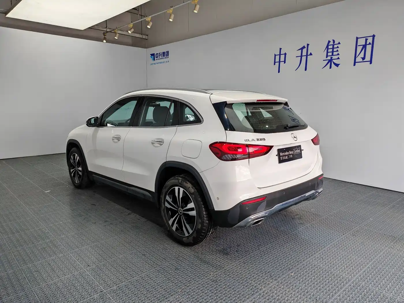 Mercedes-Benz GLA 2023